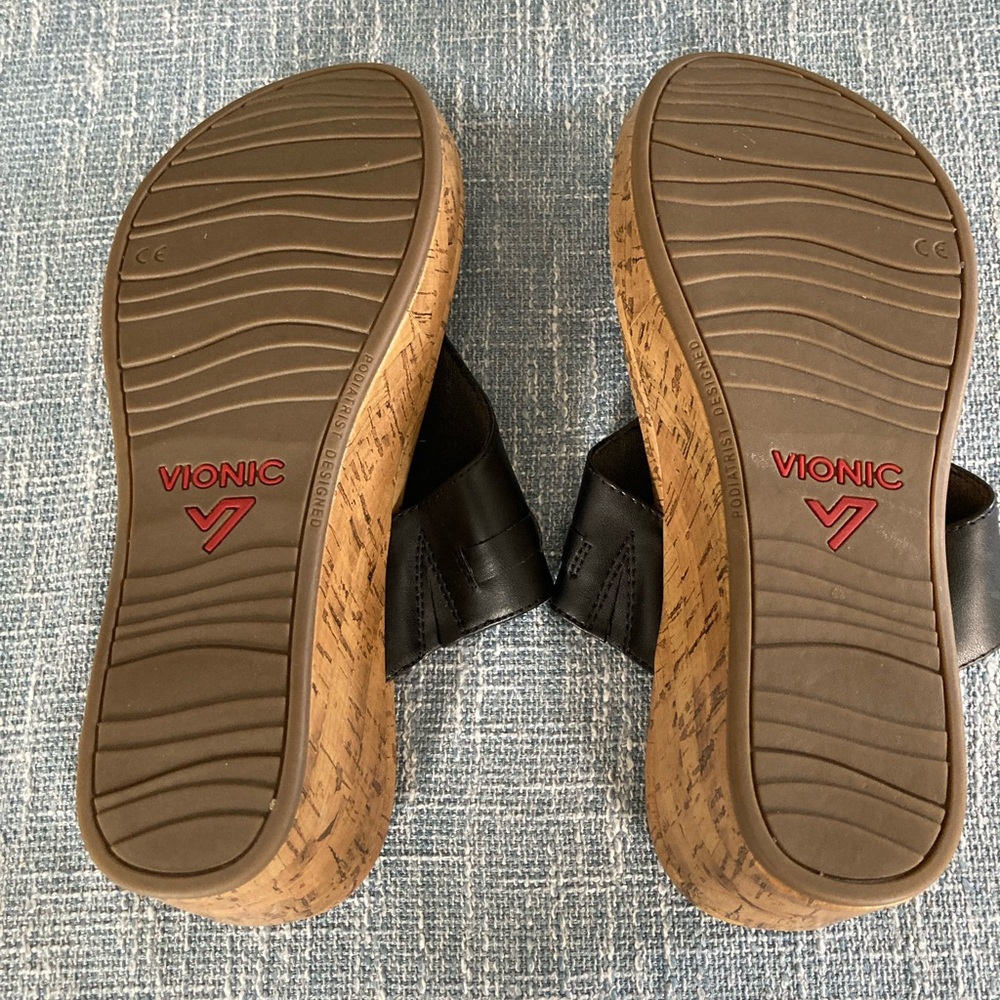 Vionic Cameron Platform Sandals, Size 9, Black - image 4